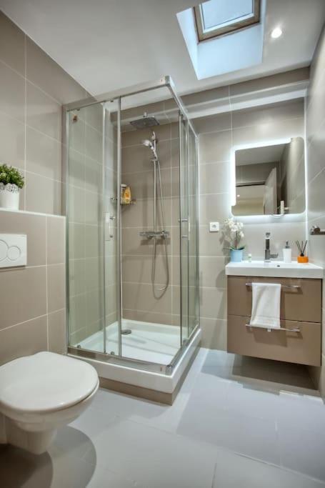 Amazing Apart New Bastille 3 Bedrooms 2 Bathrooms Paris Exteriör bild